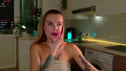 Snapshot of magiclovexo chatting on 4, 3, 2026 MagicLove online show from 4, 3, 2026