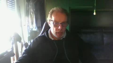 Snapshot of magicomerlino63 chatting on 2, 10, 2025 magicomerlino63 online show from 2, 10, 2025