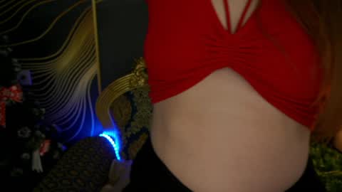 Snapshot of magicpeachhs chatting on 8, 1, 2025 Emily online show from 8, 1, 2025