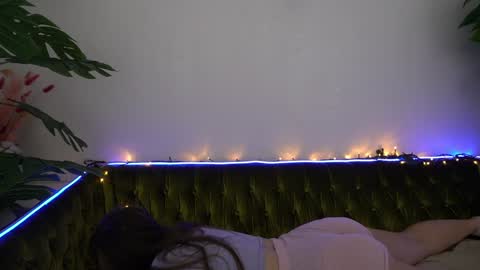 Snapshot of magicpeachhs chatting on 15, 1, 2025 Emily online show from 15, 1, 2025