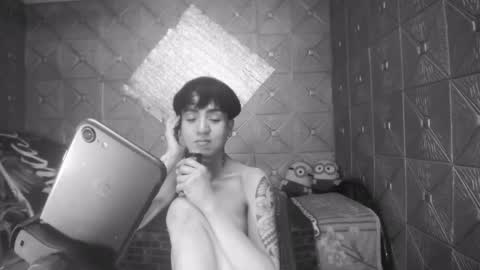 TsKaycee online show from 18, 12, 2024