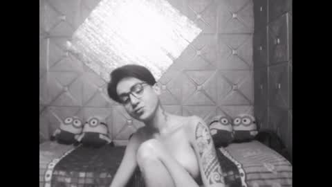 TsKaycee online show from 4, 1, 2025