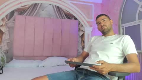 Magnus Alejo online show from 12, 4, 2026