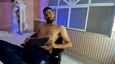 Snapshot of magnus_alejo chatting on 23, 4, 2026 Magnus Alejo online show from 23, 4, 2026