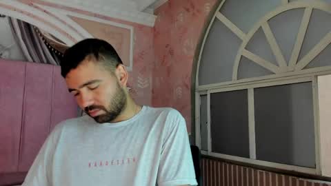 Snapshot of magnus_alejo chatting on 25, 5, 2026 Magnus Alejo online show from 25, 5, 2026