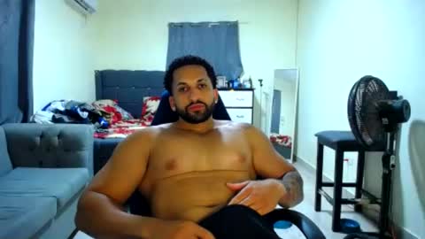 magnus_jones8105 online show from 15, 7, 2026