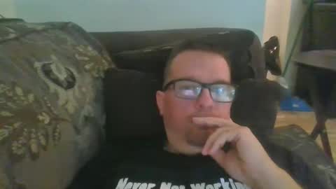 Snapshot of magoo2021 chatting on 27, 4, 2026 Alder Vane online show from 27, 4, 2026