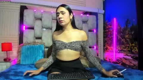 mahiara hot online show from 21, 6, 2026