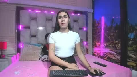 mahiara hot online show from 27, 7, 2026