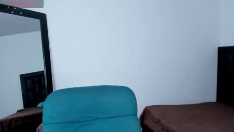 Snapshot of maia_davies chatting on 5, 3, 2025 Maia online show from 5, 3, 2025