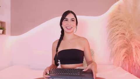 MAIA  LIA  online show from 8, 1, 2026