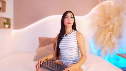 Snapshot of maia_lia_ chatting on 15, 3, 2026 MAIA LIA online show from 15, 3, 2026