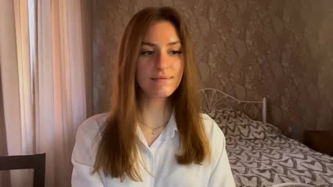 Snapshot of maiabarthe chatting on 13, 3, 2026 M I A online show from 13, 3, 2026