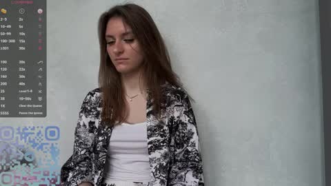 Snapshot of maiabarthe chatting on 1, 4, 2026 M I A online show from 1, 4, 2026