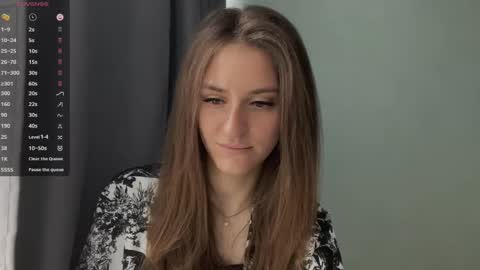 Snapshot of maiabarthe chatting on 19, 4, 2026 M I A online show from 19, 4, 2026