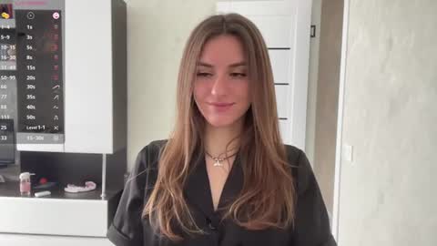 Snapshot of maiabarthe chatting on 30, 7, 2026 M I A online show from 30, 7, 2026