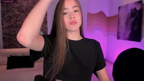  Maia  online show from 12, 11, 2025