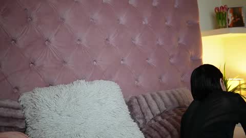  Maia  online show from 14, 2, 2026