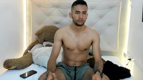 Snapshot of maicolparker0 chatting on 24, 3, 2026 maicolparker0 online show from 24, 3, 2026