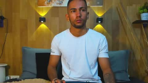 Snapshot of maicolparker0 chatting on 19, 4, 2026 maicolparker0 online show from 19, 4, 2026