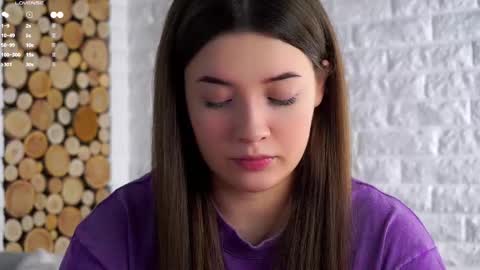 Snapshot of maidabuoy chatting on 4, 3, 2026 Lucy online show from 4, 3, 2026