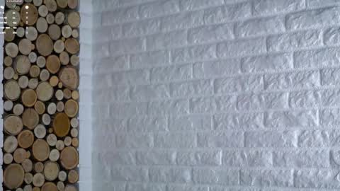 Snapshot of maidabuoy chatting on 23, 3, 2026 Lucy online show from 23, 3, 2026