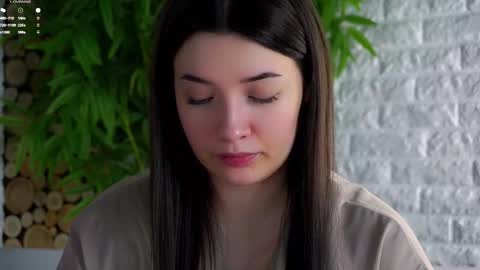 Snapshot of maidabuoy chatting on 26, 3, 2026 Lucy online show from 26, 3, 2026