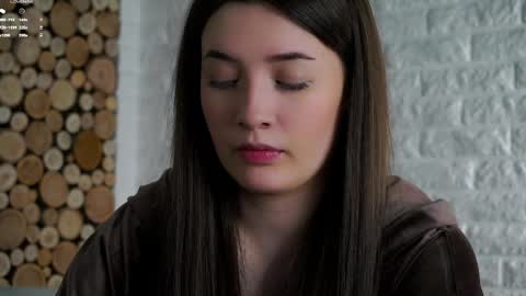 Snapshot of maidabuoy chatting on 6, 4, 2026 Lucy online show from 6, 4, 2026