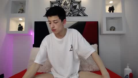 Maik Carver online show from 4, 2, 2025