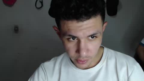 Snapshot of maikjameshot chatting on 23, 11, 2025 maikjameshot online show from 23, 11, 2025