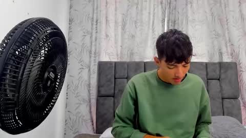 Maikol online show from 3, 12, 2025