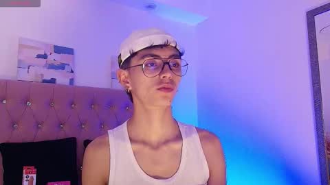 Snapshot of maiky_cooper chatting on 24, 9, 2025 Maiky Cooper online show from 24, 9, 2025