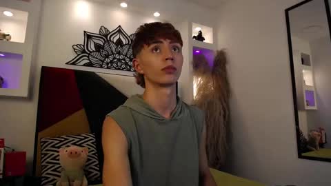 Snapshot of maiky_cooper chatting on 21, 11, 2025 Maiky Cooper online show from 21, 11, 2025