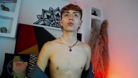 Snapshot of maiky_cooper chatting on 30, 11, 2025 Maiky Cooper online show from 30, 11, 2025