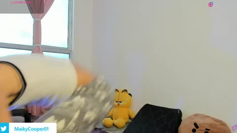 maiky_cooper01 online show from 15, 4, 2026