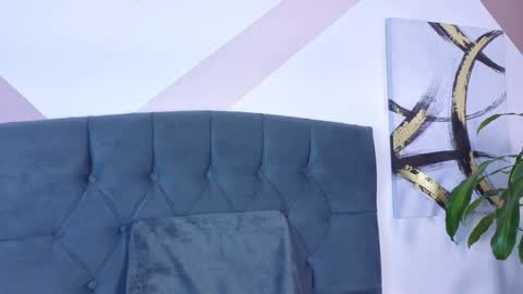 Snapshot of mailin18 chatting on 8, 4, 2026 Mailin online show from 8, 4, 2026