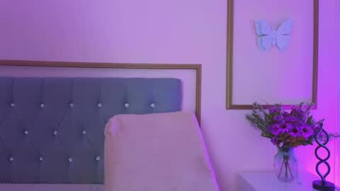 Snapshot of mailin18 chatting on 27, 4, 2026 Mailin online show from 27, 4, 2026