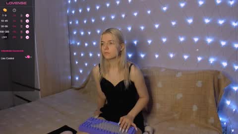 Snapshot of mailin_harrington chatting on 28, 1, 2025 Your kitty online show from 28, 1, 2025