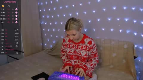 Snapshot of mailin_harrington chatting on 2, 3, 2025 Your kitty online show from 2, 3, 2025