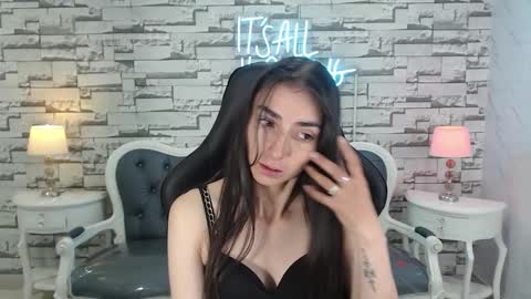 Maily online show from 3, 10, 2025