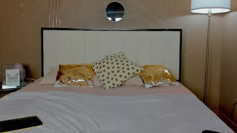 Snapshot of mailymilf chatting on 22, 2, 2025 Sofi online show from 22, 2, 2025