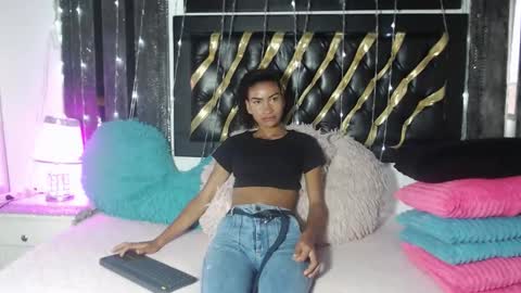 mailyn_gold online show from 4, 3, 2026