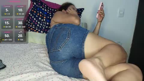 Snapshot of maira_milf chatting on 21, 5, 2026 Maira online show from 21, 5, 2026