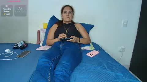 Snapshot of maira_milf chatting on 22, 7, 2026 Maira online show from 22, 7, 2026