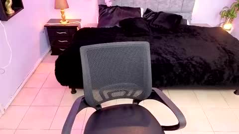 Snapshot of maite_stone1 chatting on 30, 9, 2025 MAITE STONE1 online show from 30, 9, 2025