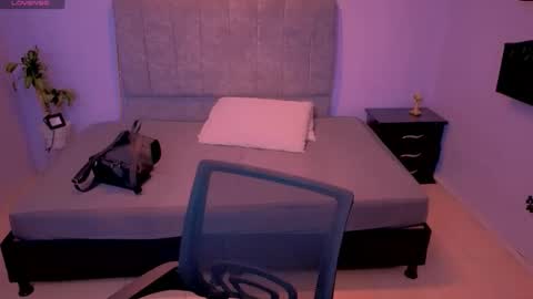 Snapshot of maite_stone1 chatting on 22, 11, 2025 MAITE STONE1 online show from 22, 11, 2025