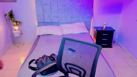 Snapshot of maite_stone1 chatting on 25, 11, 2025 MAITE STONE1 online show from 25, 11, 2025