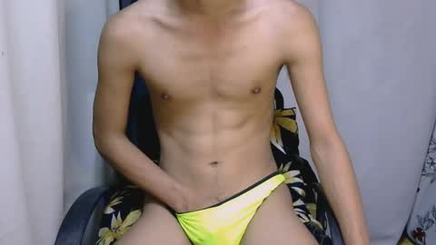 Snapshot of majestic_anne chatting on 16, 4, 2026 Annalyn online show from 16, 4, 2026
