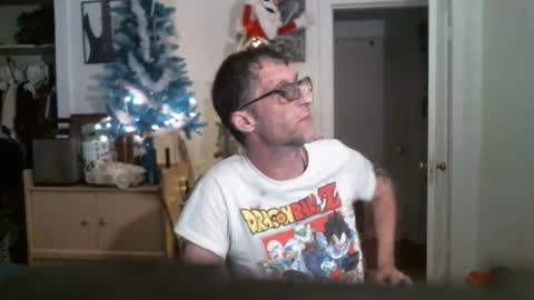 Raymonds room online show from 14, 4, 2026