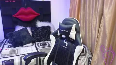 Celeste Bonet  online show from 3, 12, 2025